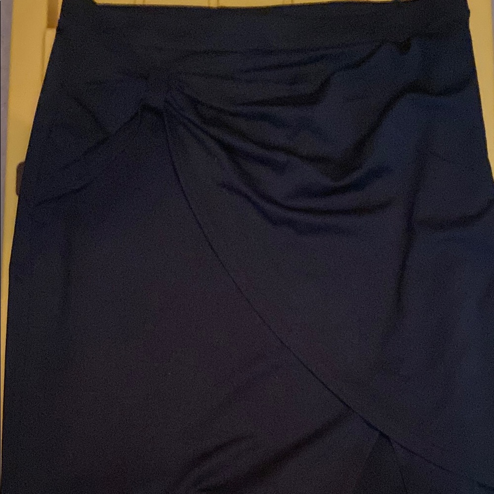 Elegant Black Skirt